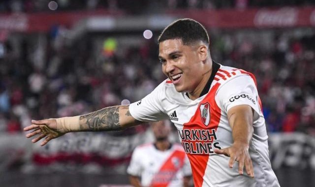 Baccarat-梅西式伟大进球 金特罗连续世界波破门+独造13球