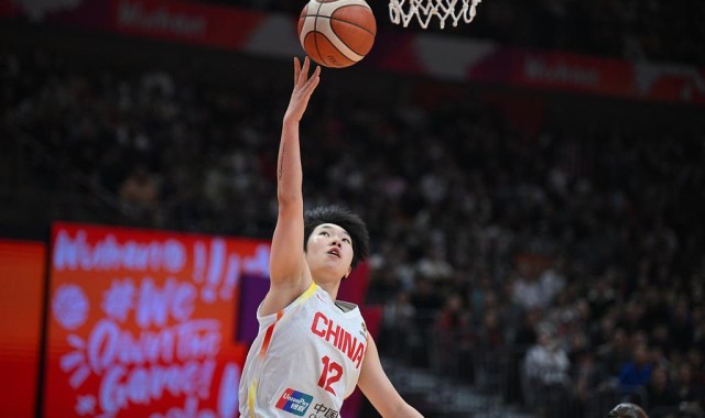 14分3板！她是国家队一年级新生，敢打敢拼，有望成苗立杰接班人